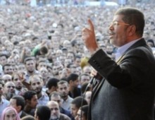 Египетский президент чистит правительственные кадры Египетский президент чистит правительственные кадры